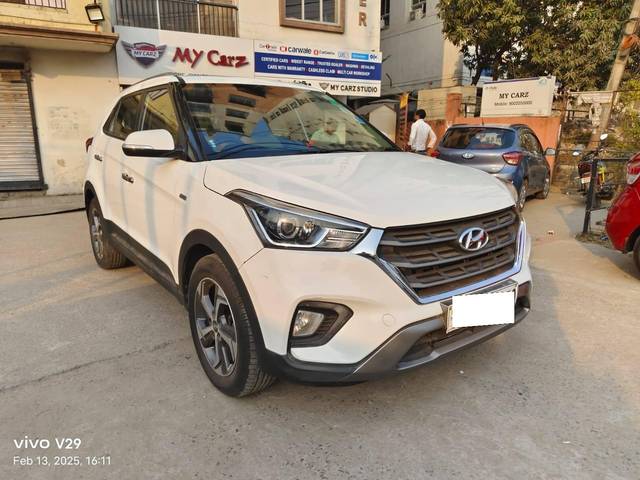 https://images10.gaadi.com/usedcar_image/4362935/original/processed_79d5b3cb1835c3a2fd90b01b9acca665.jpeg?imwidth=6400