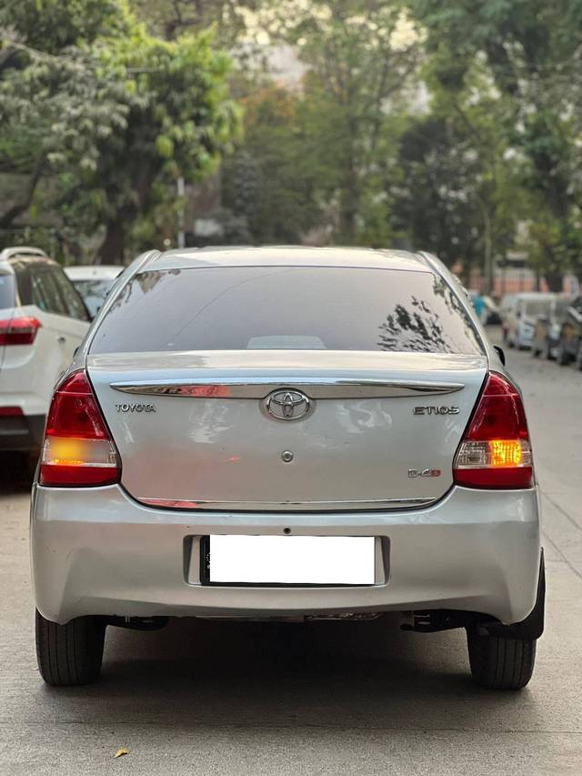 https://images10.gaadi.com/usedcar_image/4363049/original/processed_96f7fb8f7809fc4374952868dda2ce28.jpg?imwidth=6401