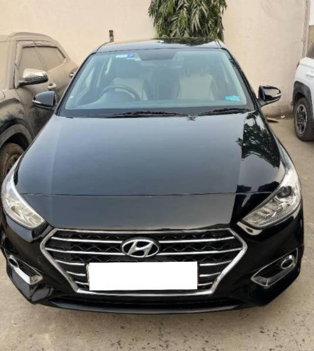 https://images10.gaadi.com/usedcar_image/4363080/original/processed_8183d298-13a8-4137-921d-5794ee606bfa.jpg?imwidth=6400