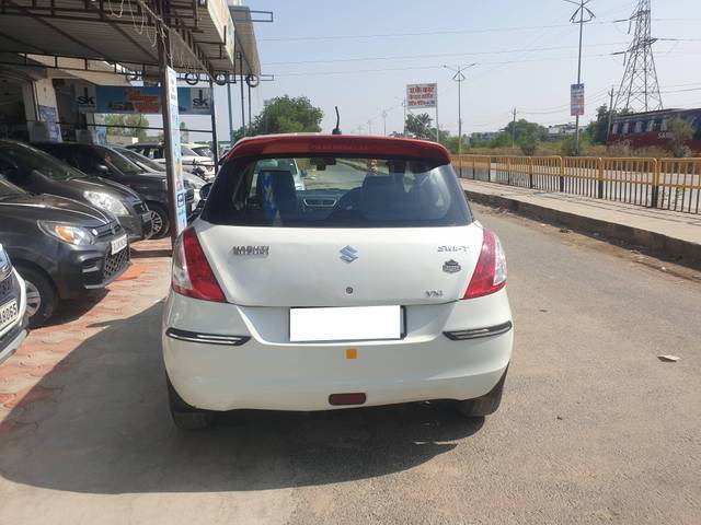 https://images10.gaadi.com/usedcar_image/4363138/original/processed_a30f3f3919f1f96388b0a86206add3e7.jpg?imwidth=6401