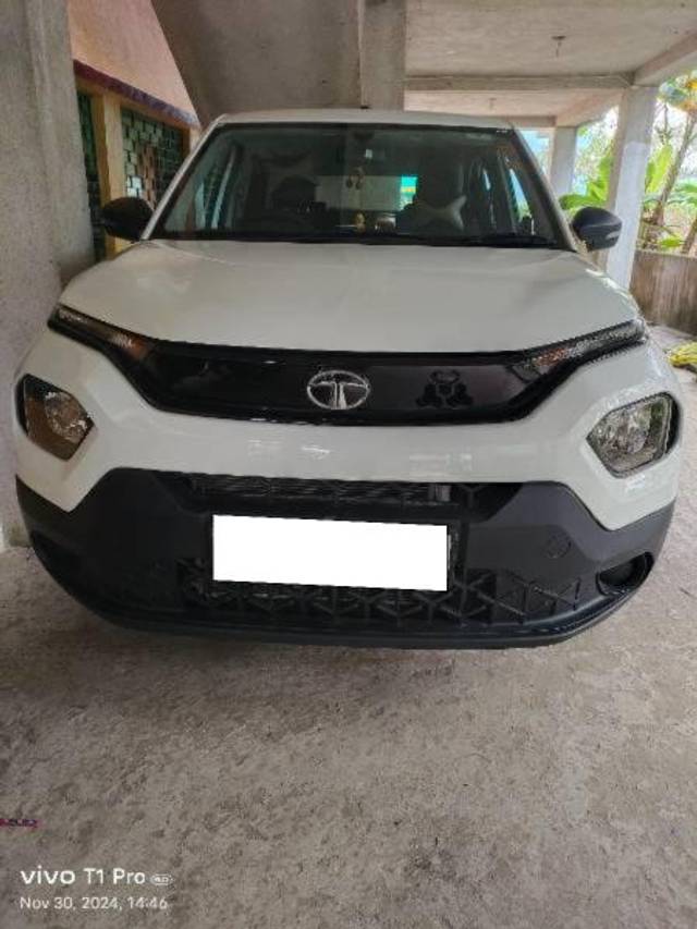 https://images10.gaadi.com/usedcar_image/4363284/original/processed_18e05f44-cf6e-4505-87fd-16cd4e3b1de1.jpg?imwidth=6400