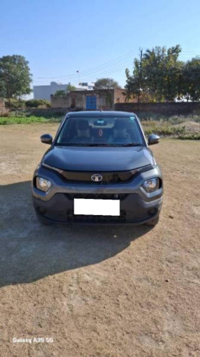 https://images10.gaadi.com/usedcar_image/4363310/original/processed_3c4f5120-0378-4e64-b5d9-4526b215dcdc.jpg?imwidth=6400