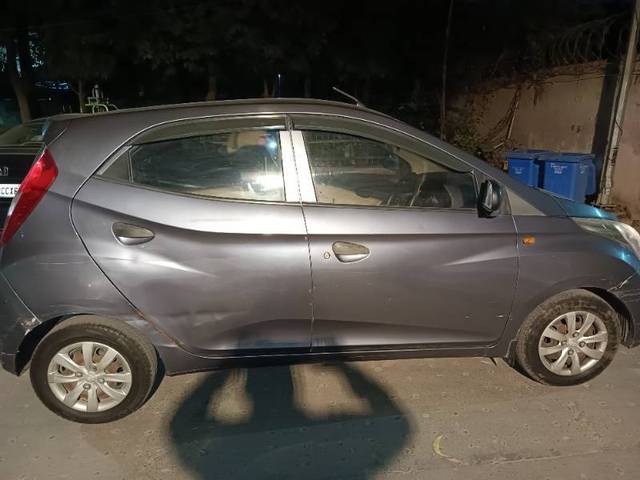 https://images10.gaadi.com/usedcar_image/4363480/original/58b4c42222b011a7fcc6f1d568e05807.jpg?imwidth=6402