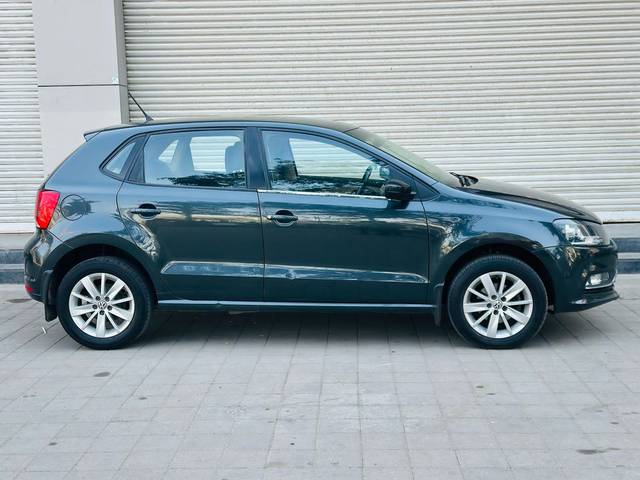 https://images10.gaadi.com/usedcar_image/4363506/original/85b67697de4aefacb5cc5c337da94fb7.jpg?imwidth=6401