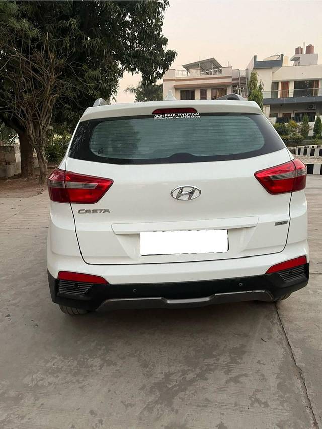 https://images10.gaadi.com/usedcar_image/4363533/original/processed_6516071da2368edd8e1377caf0e841e7.jpg?imwidth=6402