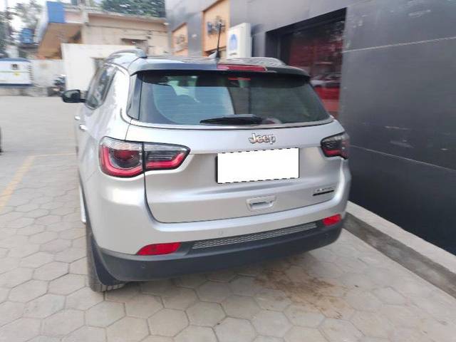 https://images10.gaadi.com/usedcar_image/4363673/original/f531de41f00d7b8d99c58c0a3d392ff3.jpeg?imwidth=6402