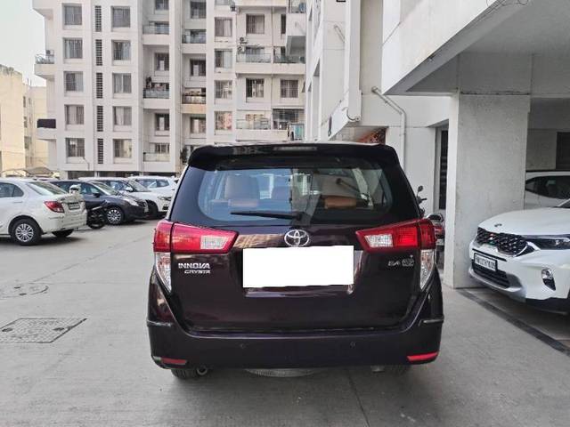 https://images10.gaadi.com/usedcar_image/4363714/original/1bf743756730628f863a310ef88cc84d.jpg?imwidth=6401