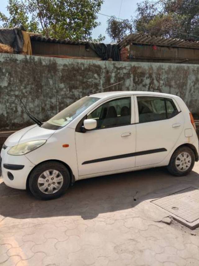 https://images10.gaadi.com/usedcar_image/4363775/original/31864c2562e6463c8ca1d454bfa173a8.jpg?imwidth=6401