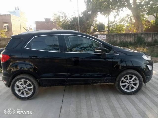 https://images10.gaadi.com/usedcar_image/4364093/original/processed_ea4d6e8d-bb3c-4296-9d36-d5dc0d469b1e.jpg?imwidth=6401