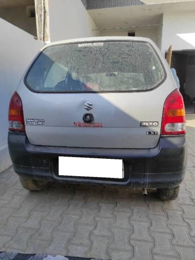 https://images10.gaadi.com/usedcar_image/4364174/original/processed_01cd4fb7-4b89-4051-8f2d-dc0b698e1618.jpg?imwidth=6401