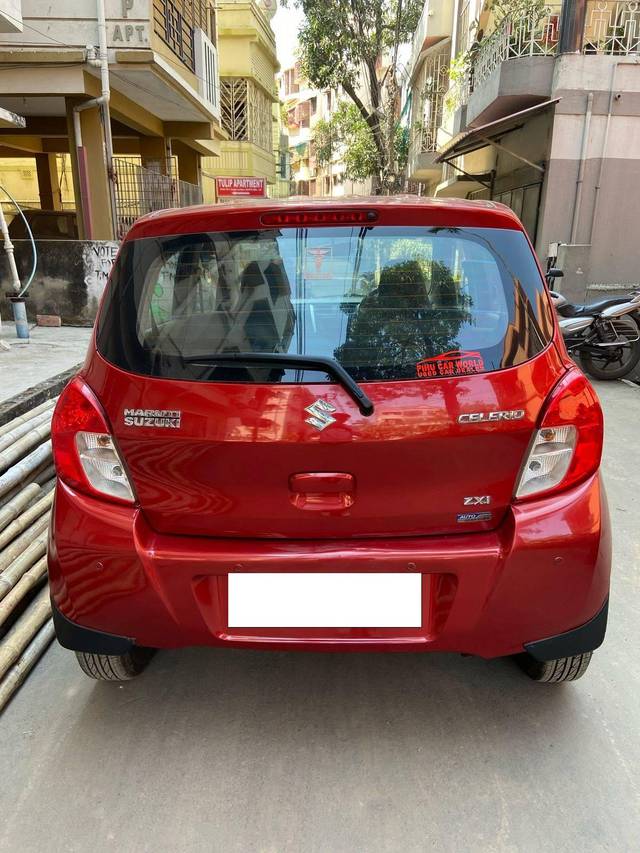 https://images10.gaadi.com/usedcar_image/4364216/original/processed_5f38074a43c3a1b470a77c9e8fe0d547.jpg?imwidth=6402