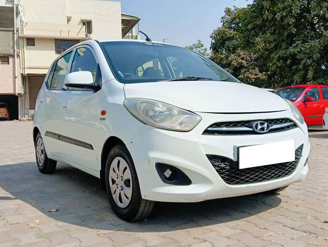 https://images10.gaadi.com/usedcar_image/4364233/original/processed_6148a58cb003c2559e3f5a96b0289527.jpg?imwidth=6400