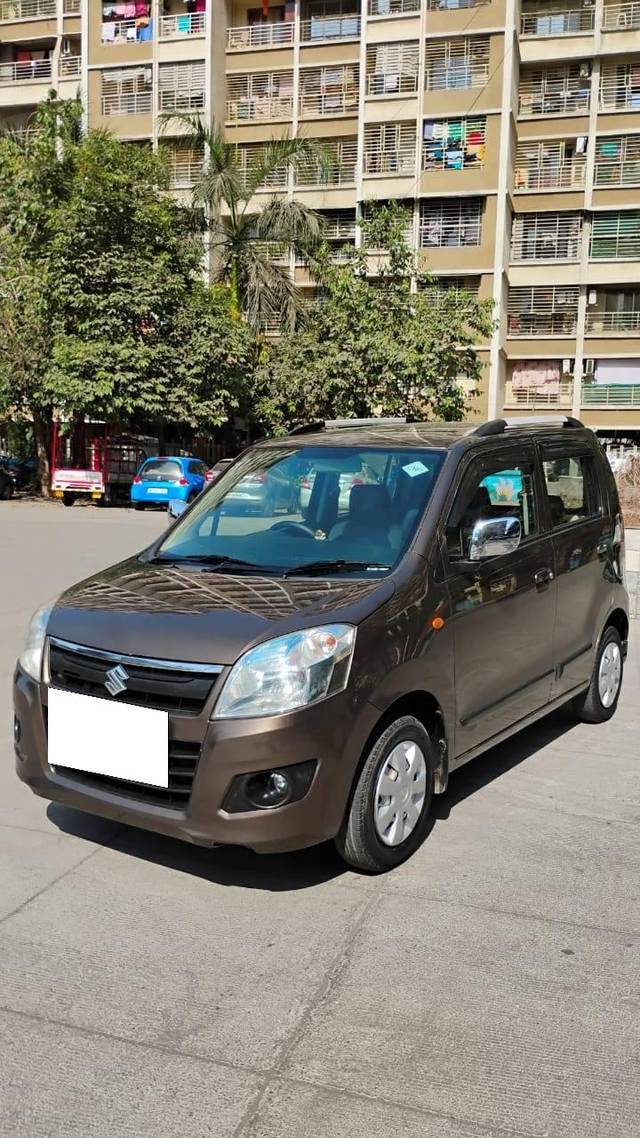 https://images10.gaadi.com/usedcar_image/4364235/original/processed_b08744e6faaae122c954780ab38788e7.jpg?imwidth=6401