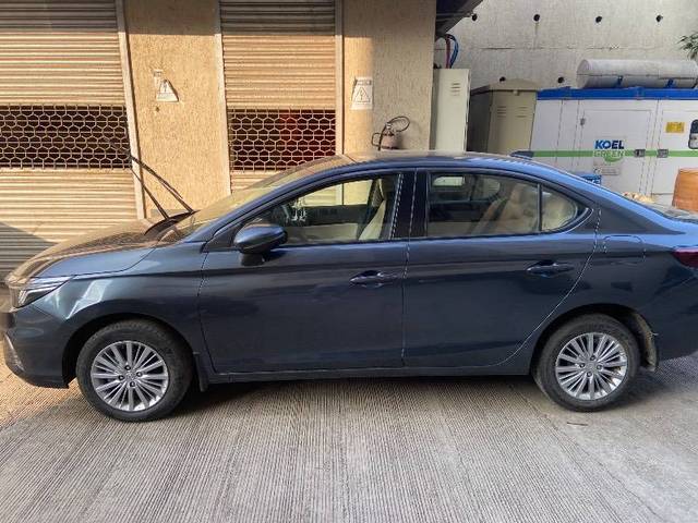 https://images10.gaadi.com/usedcar_image/4364303/original/510d689f615c50daeafd58be13530361.jpeg?imwidth=6401