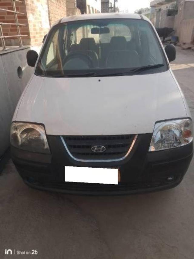 https://images10.gaadi.com/usedcar_image/4364322/original/processed_a27912eb-e221-4358-9bc6-2608d6177231.jpg?imwidth=6400