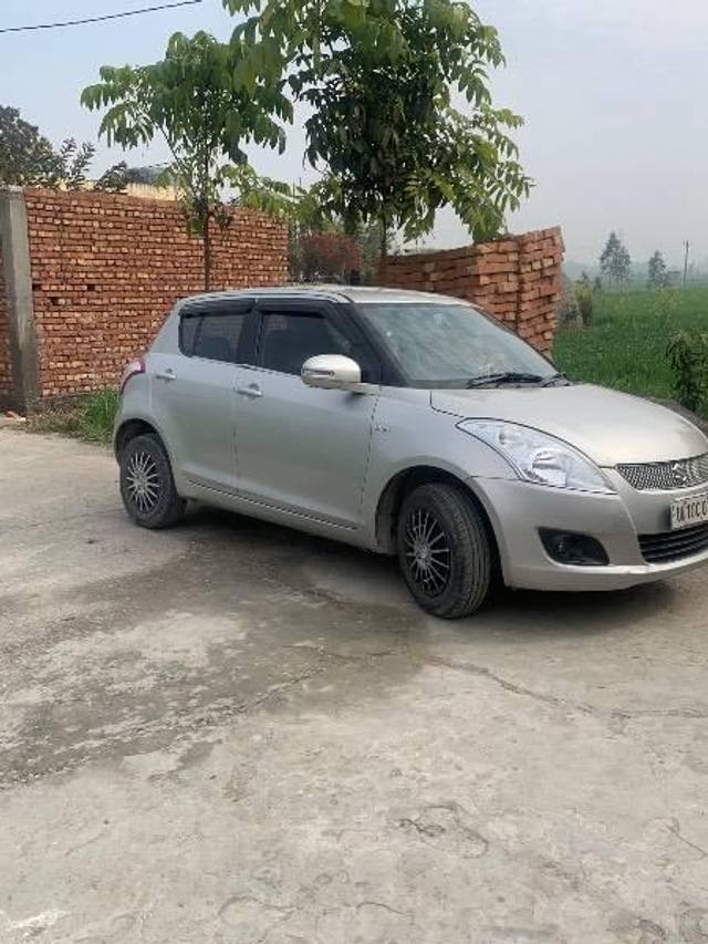 https://images10.gaadi.com/usedcar_image/4364336/original/processed_3b50d876-e683-449a-be1c-53ede64e7d03.jpeg?imwidth=6400