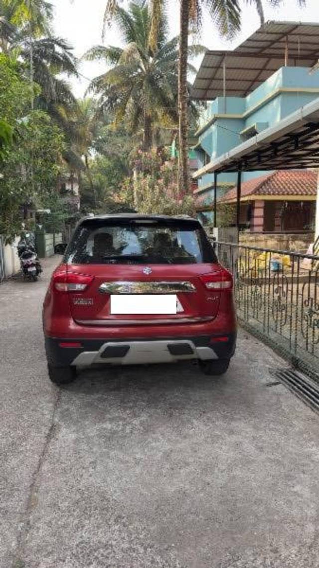 https://images10.gaadi.com/usedcar_image/4364380/original/processed_63558645-89cd-4884-a234-7c0ba577d773.jpeg?imwidth=6401