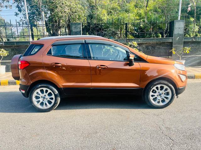 https://images10.gaadi.com/usedcar_image/4364422/original/ed60af694b370bd5cd342e41b08620f4.jpg?imwidth=6401