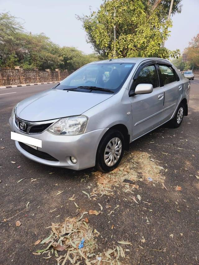 https://images10.gaadi.com/usedcar_image/4364582/original/processed_b05dd1b6c4ab6fd30837589753dde6d6.jpeg?imwidth=6402