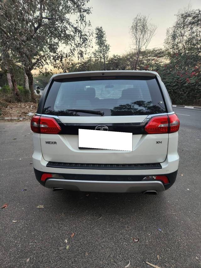 https://images10.gaadi.com/usedcar_image/4364592/original/processed_c27c6694aff88fdc21c6a1d58f61604e.jpeg?imwidth=6402