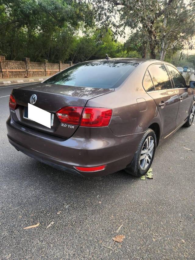 https://images10.gaadi.com/usedcar_image/4364601/original/processed_69ad69bdc80a274316b78f3c698304ae.jpeg?imwidth=6401