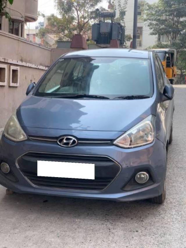 https://images10.gaadi.com/usedcar_image/4364667/original/processed_a955c992-9557-416a-9bd2-b3806d4cd4c8.jpg?imwidth=6402