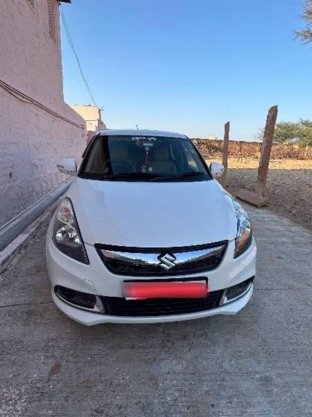 https://images10.gaadi.com/usedcar_image/4364836/original/processed_67fd577f-fdd5-4250-9416-af6baa4c9a36.jpeg?imwidth=6402