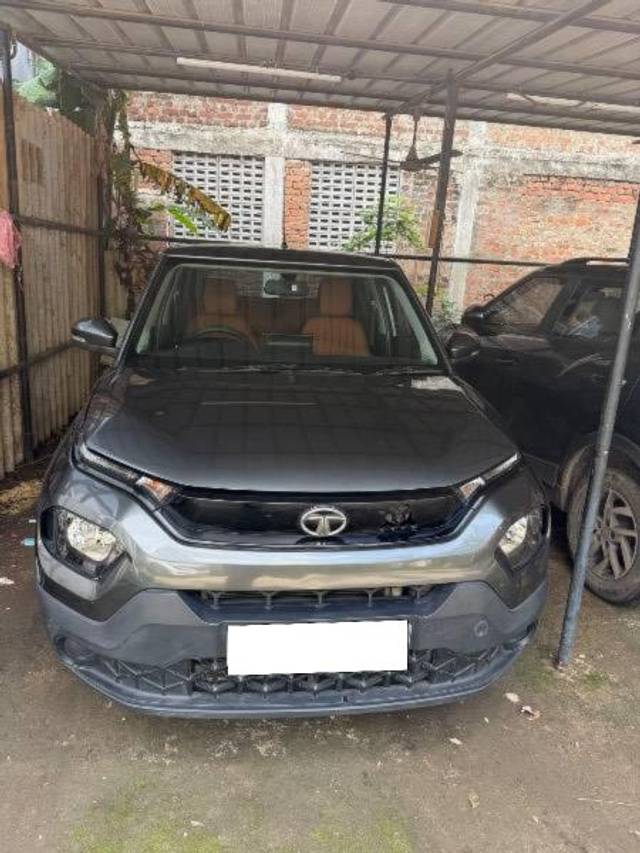 https://images10.gaadi.com/usedcar_image/4365014/original/processed_8298bc75-edb2-4ed6-b073-a95b6cbee285.jpeg?imwidth=6400