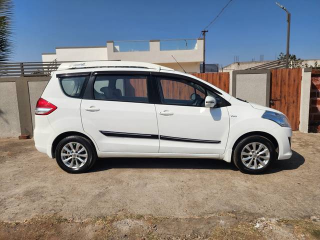 https://images10.gaadi.com/usedcar_image/4365129/original/c48e393ff5b1a62abbe18fc55c552c73.jpg?imwidth=6401