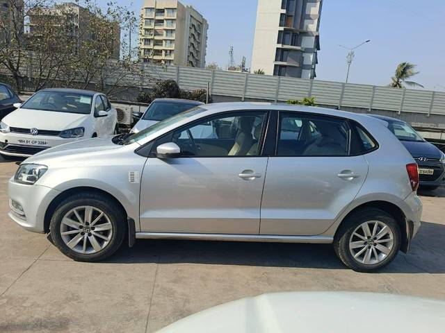 https://images10.gaadi.com/usedcar_image/4365156/original/processed_053581242d404ac79de2a415ac76cbd4.jpg?imwidth=6402