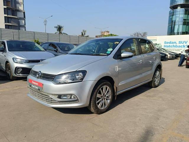 https://images10.gaadi.com/usedcar_image/4365156/original/processed_d4f60d631f22160439d44e17bf86d46a.jpg?imwidth=6400