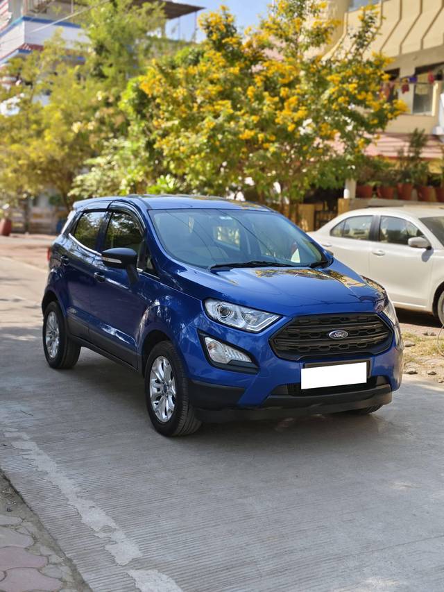 https://images10.gaadi.com/usedcar_image/4365190/original/processed_f6d25fcde2afd6a51f09c8fcecf77807.jpg?imwidth=6400