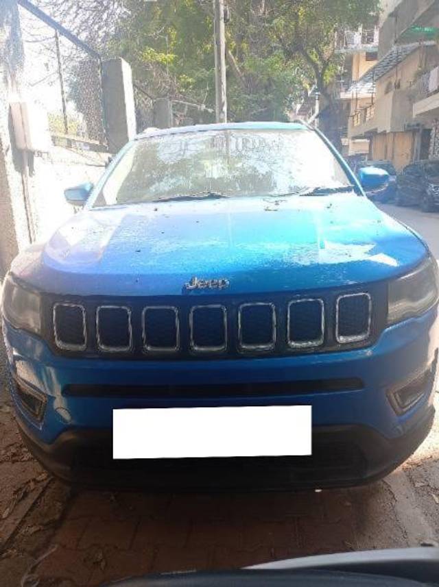 https://images10.gaadi.com/usedcar_image/4365392/original/processed_69a972e8-6b99-4ffd-9464-21f20e2cc938.jpg?imwidth=6400