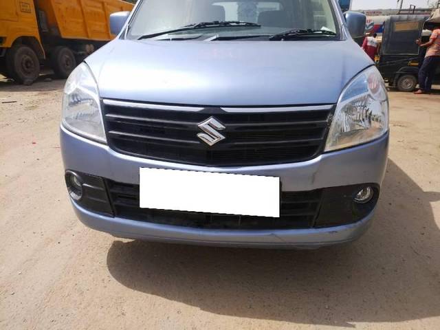 https://images10.gaadi.com/usedcar_image/4365500/original/processed_8389a91e-5911-44b1-aede-6ea445986526.jpg?imwidth=6400