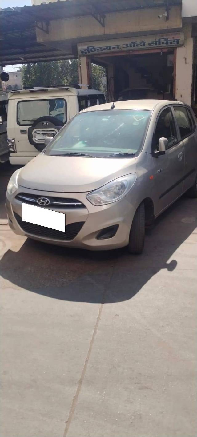 https://images10.gaadi.com/usedcar_image/4365671/original/processed_3ad9d3f2a6dd01b6657b557a931191da.jpg?imwidth=6400