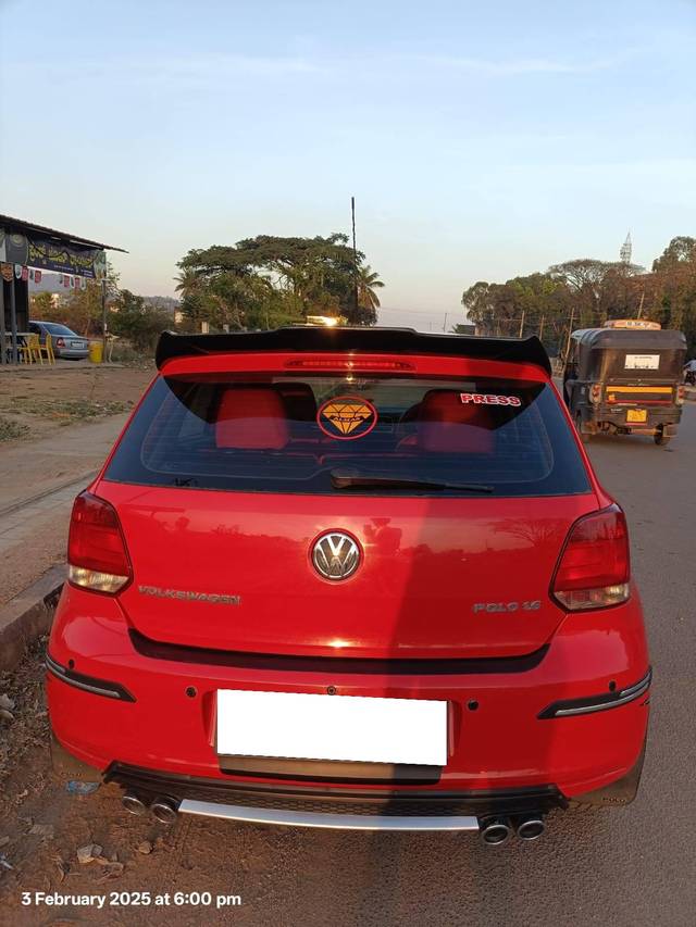 https://images10.gaadi.com/usedcar_image/4365689/original/processed_81841f0fc0781a1d4d611a0d8a1ddec5.jpg?imwidth=6402