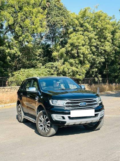 Ford Endeavour Titanium Plus 4X2 AT Ford Endeavour Titanium Plus 4X2 AT