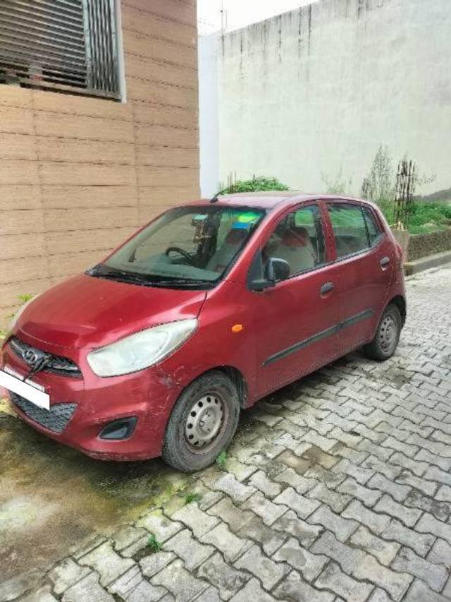 https://images10.gaadi.com/usedcar_image/4365743/original/processed_967e7f28-3038-4e0f-8580-2e963eae4f4c.jpg?imwidth=6402