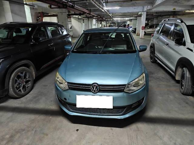 https://images10.gaadi.com/usedcar_image/4365753/original/processed_a86309ec-8507-48a7-a47f-3c96ddf78ec9.jpg?imwidth=6400