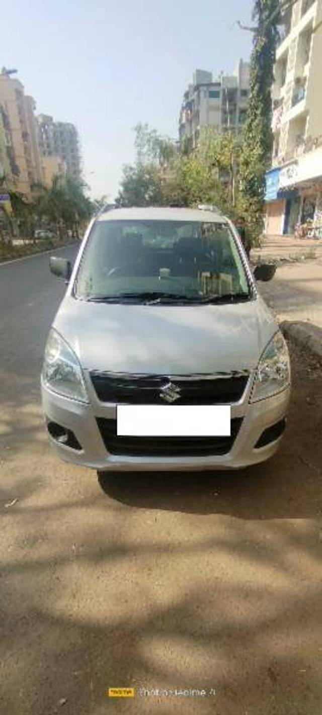 https://images10.gaadi.com/usedcar_image/4365811/original/ab2b6787371f76a6bcffd6e7aa8bf2ae.jpeg?imwidth=6400