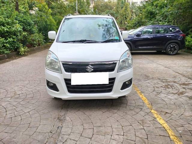 https://images10.gaadi.com/usedcar_image/4365881/original/processed_fef21458e77794e9d959559a5b859448.jpeg?imwidth=6400