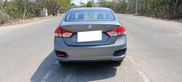 https://images10.gaadi.com/usedcar_image/4365883/original/processed_aa1c785742f52dcbeef6ddc2a7936b0d.jpg?imwidth=6401