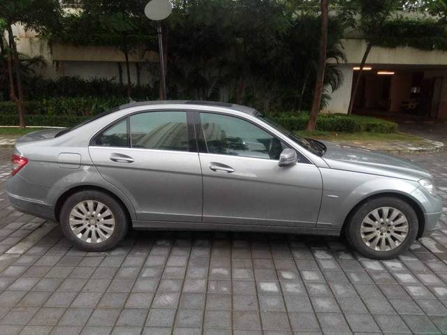 https://images10.gaadi.com/usedcar_image/4365909/original/a91f95cae52db9855330df13b5e382d8.jpg?imwidth=6401