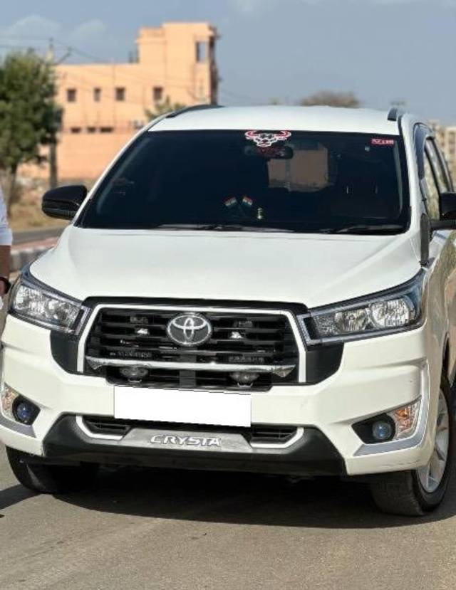 https://images10.gaadi.com/usedcar_image/4365910/original/processed_7b6f98a5-34d8-4e6e-8bb3-56df159bf5df.jpeg?imwidth=6400