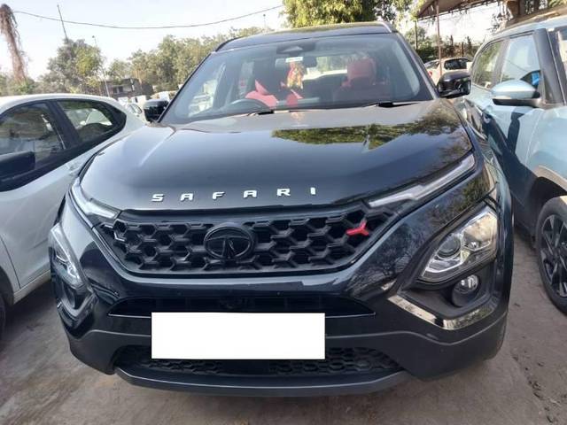 https://images10.gaadi.com/usedcar_image/4365960/original/processed_9f2dd983-e3d8-4e51-acdc-7b9583fe4e03.jpg?imwidth=6400