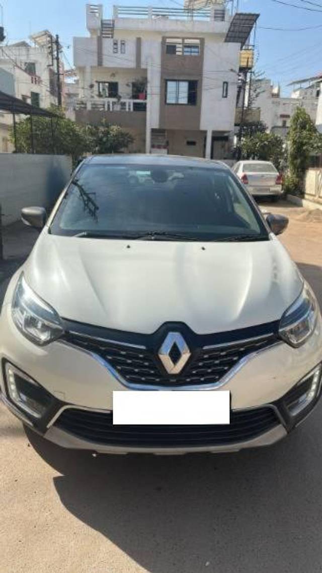 https://images10.gaadi.com/usedcar_image/4365962/original/processed_bc7c789d-d05c-4f65-a2ef-cf8fda55c882.jpg?imwidth=6400