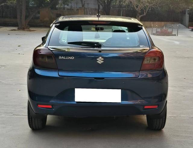 https://images10.gaadi.com/usedcar_image/4366106/original/processed_8c7f46a852e9bb595de85dd1eaad87d5.jpg?imwidth=6402