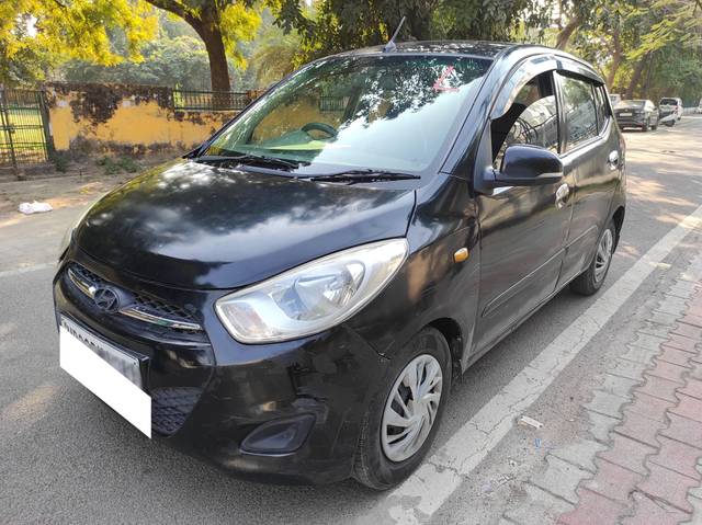 https://images10.gaadi.com/usedcar_image/4366217/original/processed_02c5e4f8cb76ce0adbc594f624f9bda7.jpg?imwidth=6400