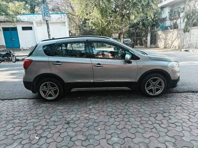 https://images10.gaadi.com/usedcar_image/4366231/original/processed_e657571c7cd78f0f40910ff96607c489.jpg?imwidth=6401