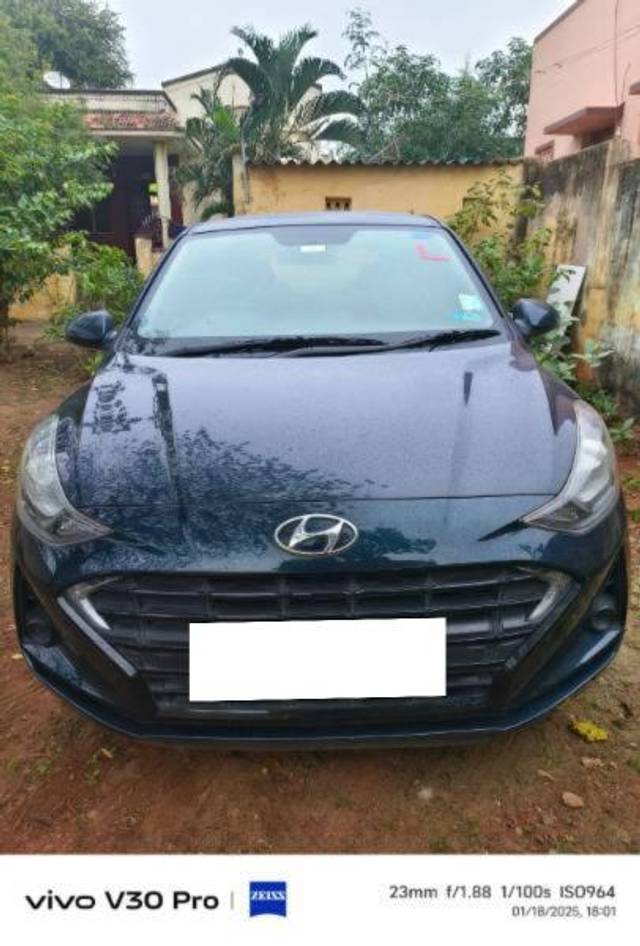 https://images10.gaadi.com/usedcar_image/4366266/original/processed_77d04062-abe7-428b-9031-04ed3c842b69.jpg?imwidth=6400